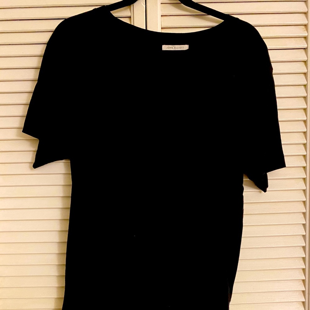 John Elliott slim fit size large shirt